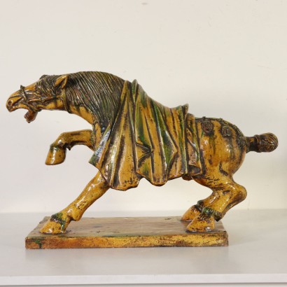Cheval en terre Cuite