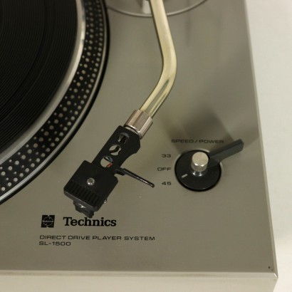 modernariato, modernariato di design, elettronica, elettronica modernariato, elettronica di modernariato, elettronica italiana, elettronica vintage, elettronica anni 70, elettronica design anni 70, giradischi Technics.