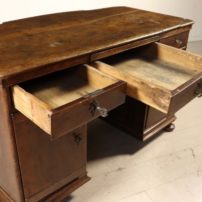 Pedestal Desk Walnut Veneto Italy First Half of 1700s