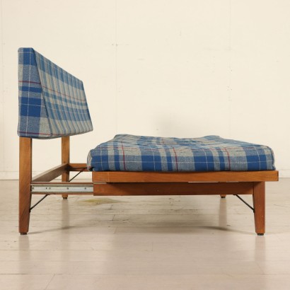 moderne Antiquitäten, moderne Design-Antiquitäten, Sofa, modernes antikes Sofa, modernes Antiquitäten-Sofa, italienisches Sofa, Vintage-Sofa, 60er-Jahre-Sofa, 60er-Jahre-Design-Sofa
