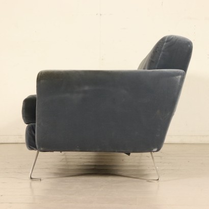 modernariato, modernariato di design, divano, divano modernariato, divano di modernariato, divano italiano, divano vintage, divano anni 60, divano design anni 60.