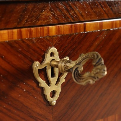 Elegant Bureau Bois de rose Italie Deuxième moitié '900