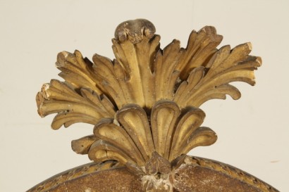 Cornice ovale neoclassica