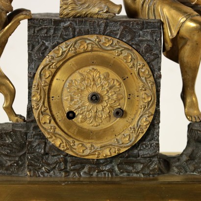 Horloge de Table Bronze doré Moitié '800