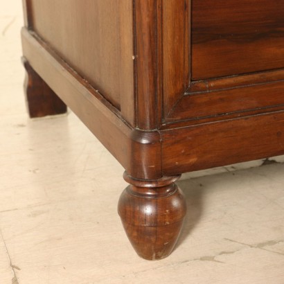 Cassettone Noce - Particolare