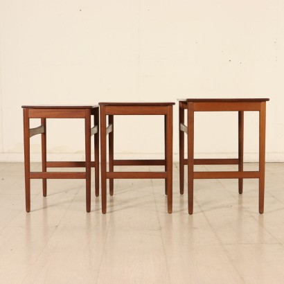 modernariato, modernariato di design, tavolino, tavolino modernariato, tavolino di modernariato, tavolino italiano, tavolino vintage, tavolino anni '60, tavolino design anni 60