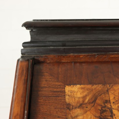 Ribalta Consolle Lombarda-particolare