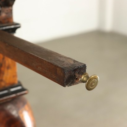 Ribalta Consolle Lombarda-particolare