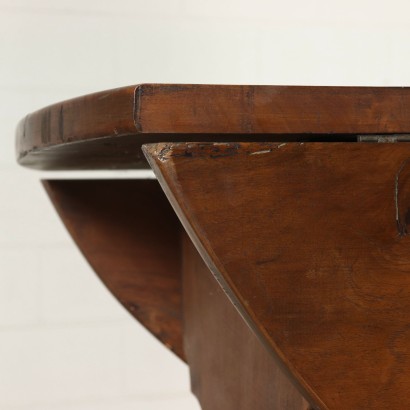 Walnut Sutherland Coffee Table Italy 19th Century
