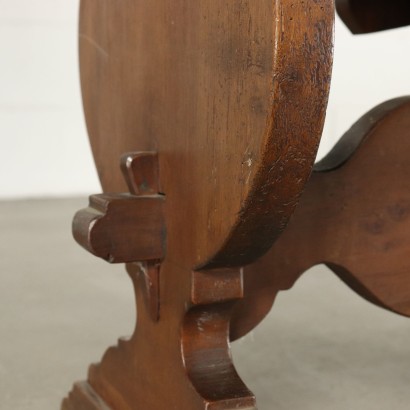 Walnut Sutherland Coffee Table Italy 19th Century
