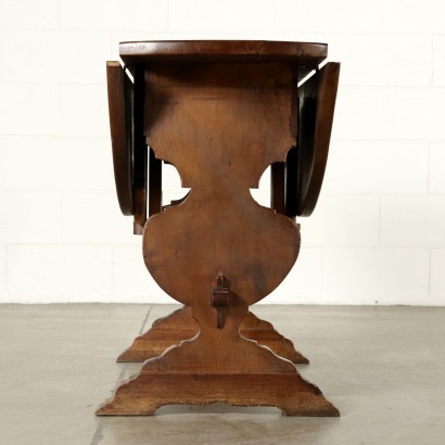 Walnut Sutherland Coffee Table Italy 19th Century