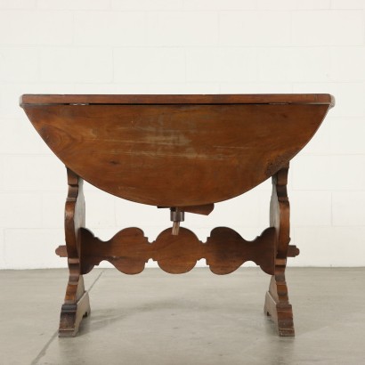 Walnut Sutherland Coffee Table Italy 19th Century