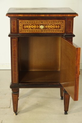 bottega del 900, mobili in stile, 2 comodini, stile neoclassico, mobili neoclassico, mobili 900, comodini 900, comodini neoclassico