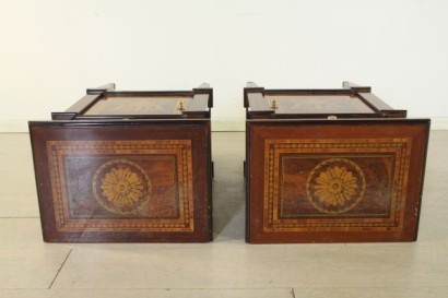 bottega del 900, mobili in stile, 2 comodini, stile neoclassico, mobili neoclassico, mobili 900, comodini 900, comodini neoclassico