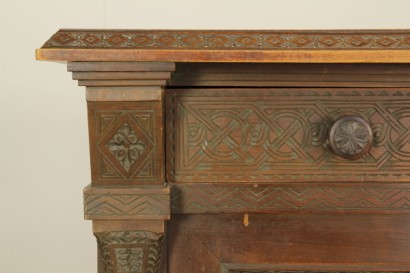 Bottega del 900, neo-Renaissance, neo-Gothic chest of drawers, chest of drawers, 900 Walnut