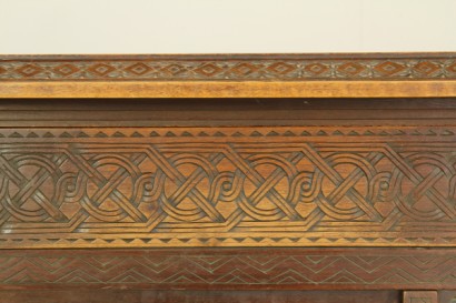 Bottega del 900, neo-Renaissance, neo-Gothic chest of drawers, chest of drawers, 900 Walnut