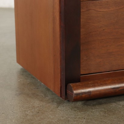 Carlo Scarpa Bücherregal Nussbaumholz 70er - 80er Jahre.