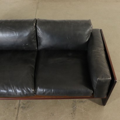 modernariato, modernariato di design, divano, divano modernariato, divano di modernariato, divano italiano, divano vintage, divano anni '60, divano design anni 60