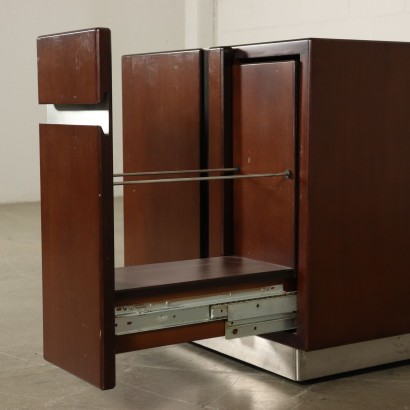antigüedades modernas, antigüedades de diseño moderno, mueble bar, mueble bar antiguo moderno, mueble bar antiguo moderno, mueble bar italiano, mueble bar vintage, mueble bar de los años 60, mueble bar de diseño de los años 60