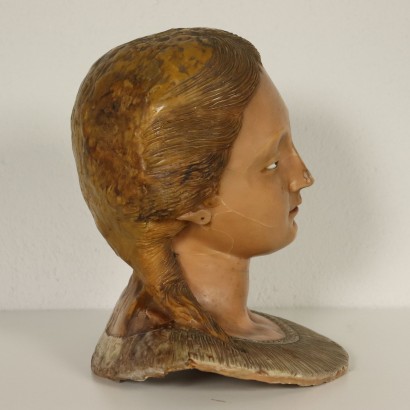 The bust in Wax -special