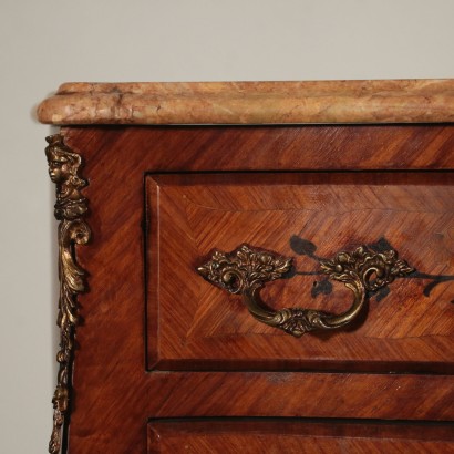 Kleine Kommode im Stil Marmorplatte Italien 20. Jahrhundert