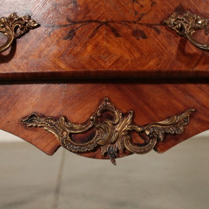 Kleine Kommode im Stil Marmorplatte Italien 20. Jahrhundert