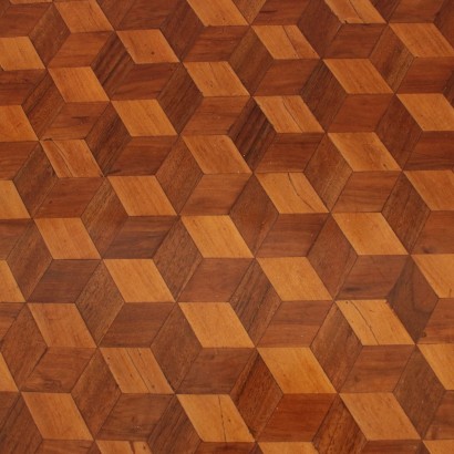 Tavolino Rotondo-particolare