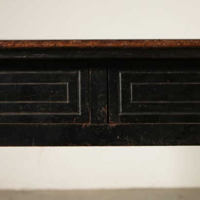 Schreibtisch mit zwei Schubladen-besonders