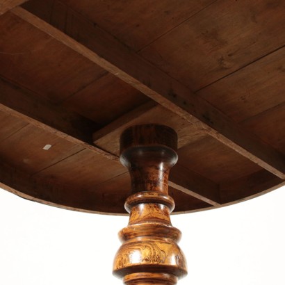 Beistelltisch mit Intarsien Rolo Italien 19. Jahrhundert