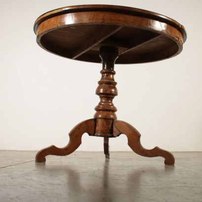 Beistelltisch mit Intarsien Rolo Italien 19. Jahrhundert