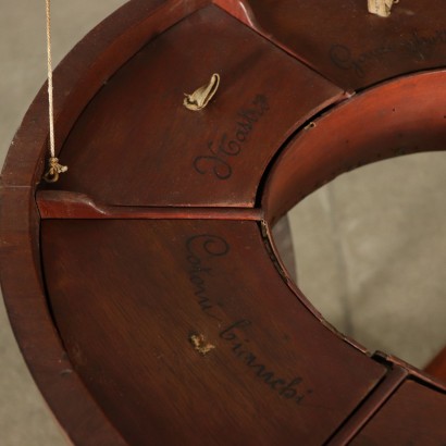 Beistelltisch Mahogani Nussbaumholz Italien 19. Jahrhundert