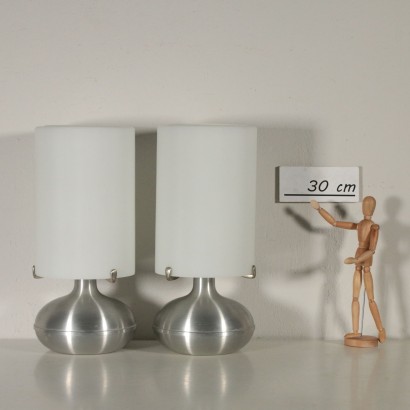 modernariato, modernariato di design, lampada da tavola, lampada da tavola modernariato, lampada da tavola di modernariato, lampada da tavola italiana, lampada da tavola vintage, lampada da tavola anni '70, lampada da tavola design anni 70