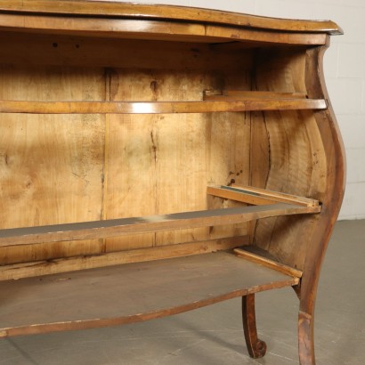 Kommode im Stil Spätbarock Nussbaumholz Italien 20. Jahrhundert