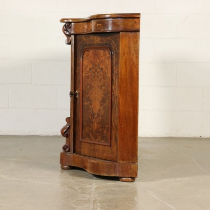 Geschirrschrank Ahorn Nussbaum Italien 19.Jahrhundert.