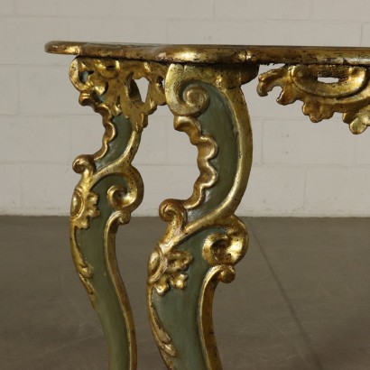 Mittelkonsole lackiert und vergoldet-detail