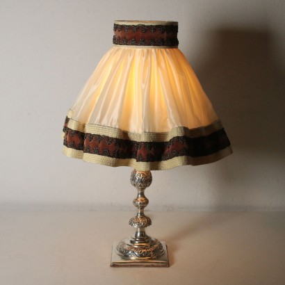 Lampada da tavolo in argento