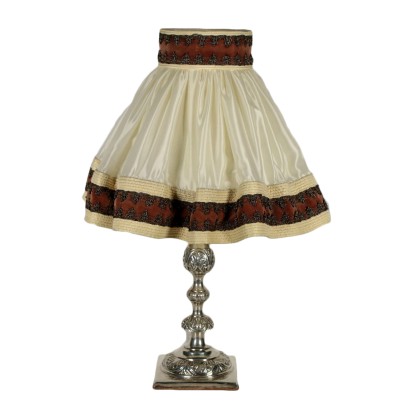 Lampada da tavolo in argento