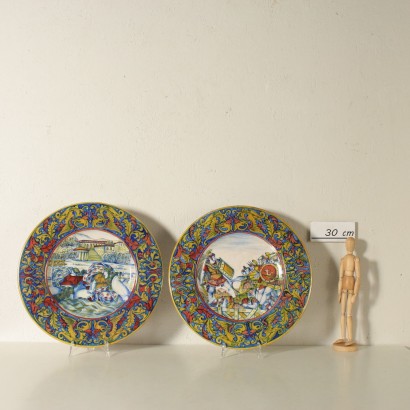 Pair of Ceramic Plates by Gualdo Tadino Italy 20th Century
