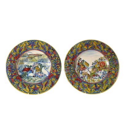 Pair of Ceramic Plates by Gualdo Tadino Italy 20th Century