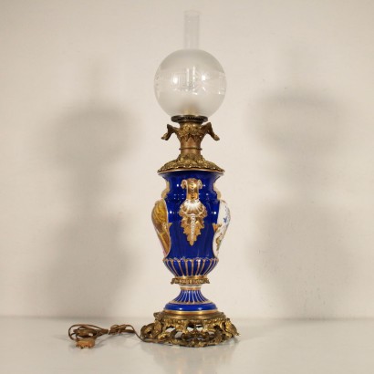 antiquariato, lampada da tavolo, antiquariato lampade da tavolo, lampada da tavolo antica, lampada da tavolo antica francese, lampada da tavolo di antiquariato, lampada da tavolo neoclassico, lampada da tavolo del 800-900, lampada in ceramica.