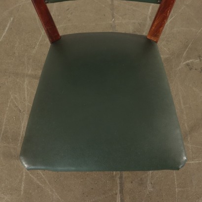 Six Chaises Hêtre teint Ressorts Cuir synthétique Italie Années 50-60