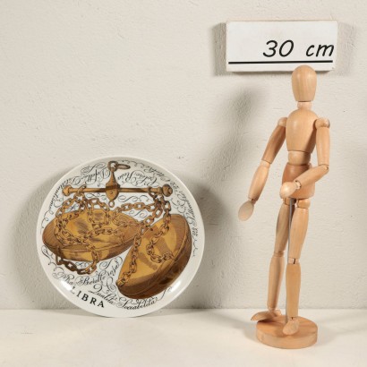 Groupe de 7 assiettes