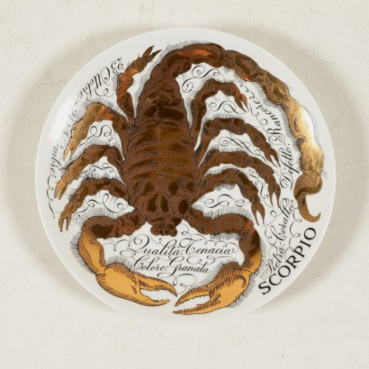 Groupe de 7 assiettes