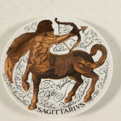 Groupe de 7 assiettes