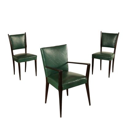 Suite de trois Chaises Bois teinté Cuir synthétique Italie Années 50