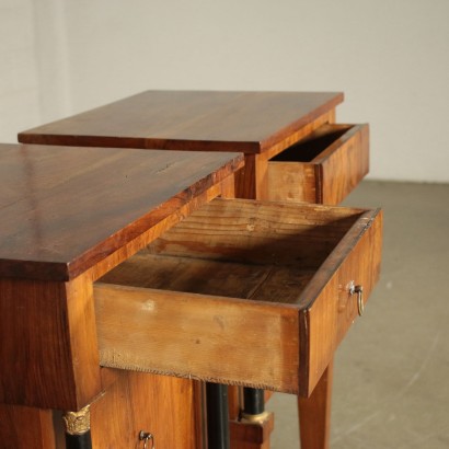 Paire de tables de chevet