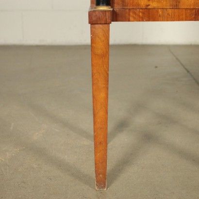 Paire de tables de chevet