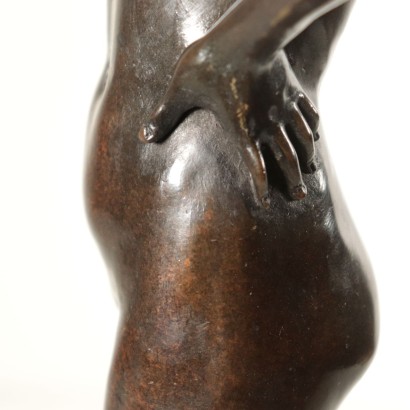 Sculpture Bronze Marbre noir Signature de l'Artiste '900