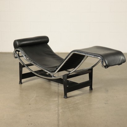 Chaise longue