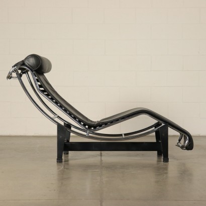 Chaise longue